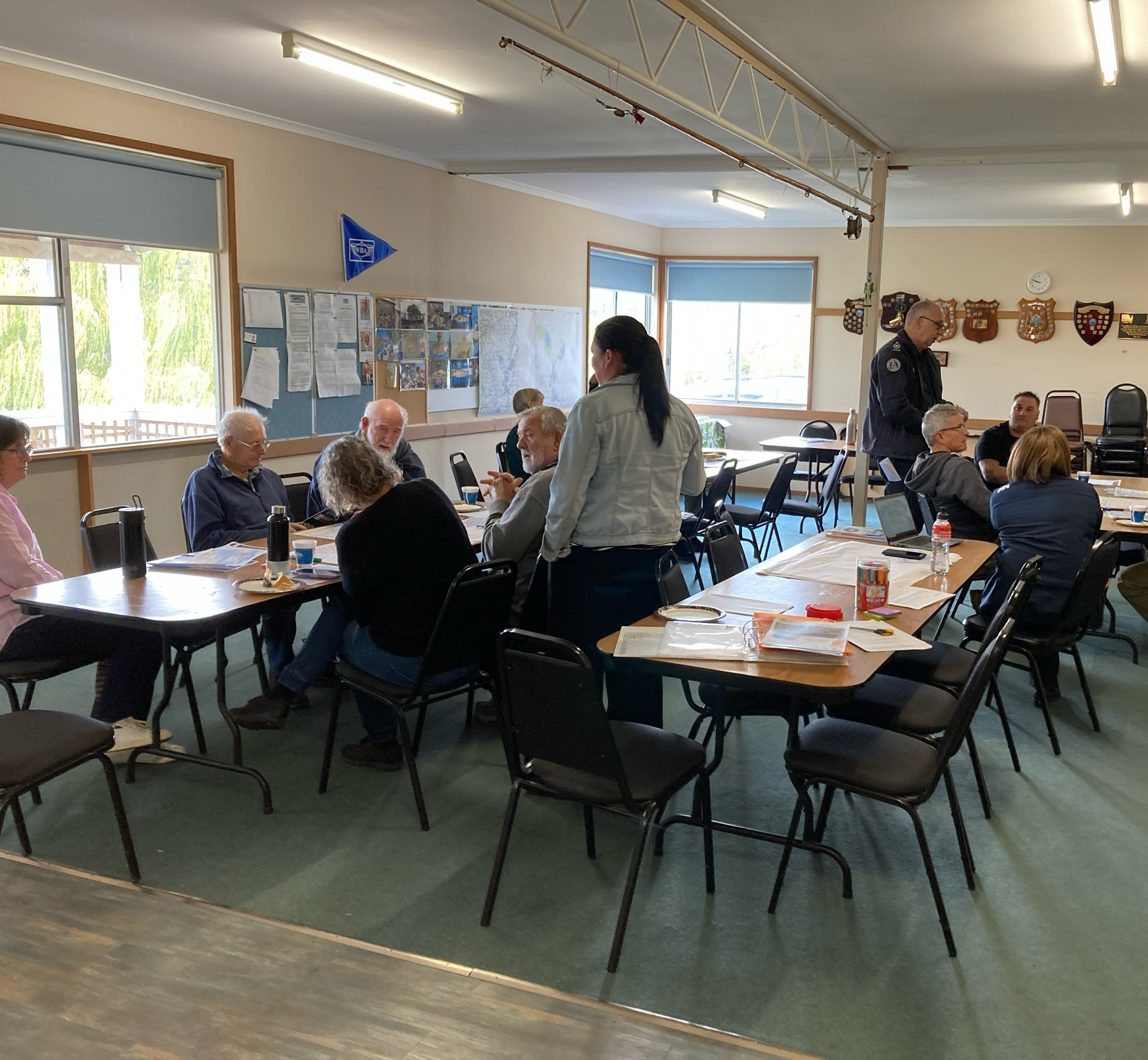 Kirwans Bridge community members providing their input into the draft LEAP document.